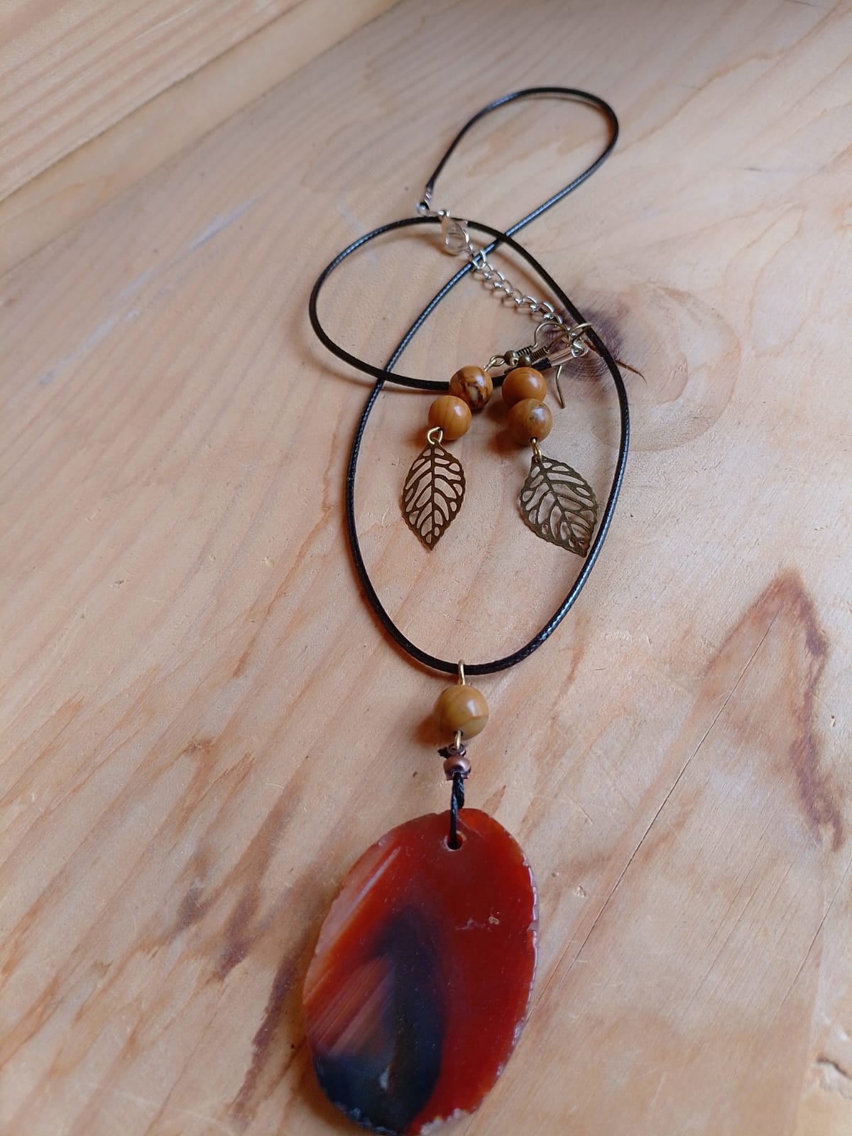 Parure Jaspe bois & tranche d'agate tintée