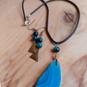 Parure Oeil du tigre bleue & tranche d'agate tintée